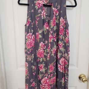 3 for $10 Cute flowly dress